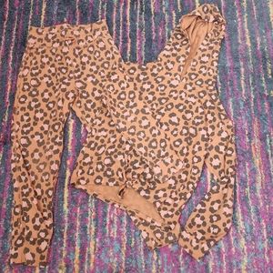 Girls Leopard jogging suit